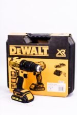 شنيور بطارية دقاق 13 ملي بدون شربون (برشلس) موديل DCD778S2-GB – عزم 65 نيوتن