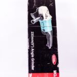 صاروخ قطعية وتجليخ 9 بوصة ماكيتا – 2000 وات – موديل MGA900